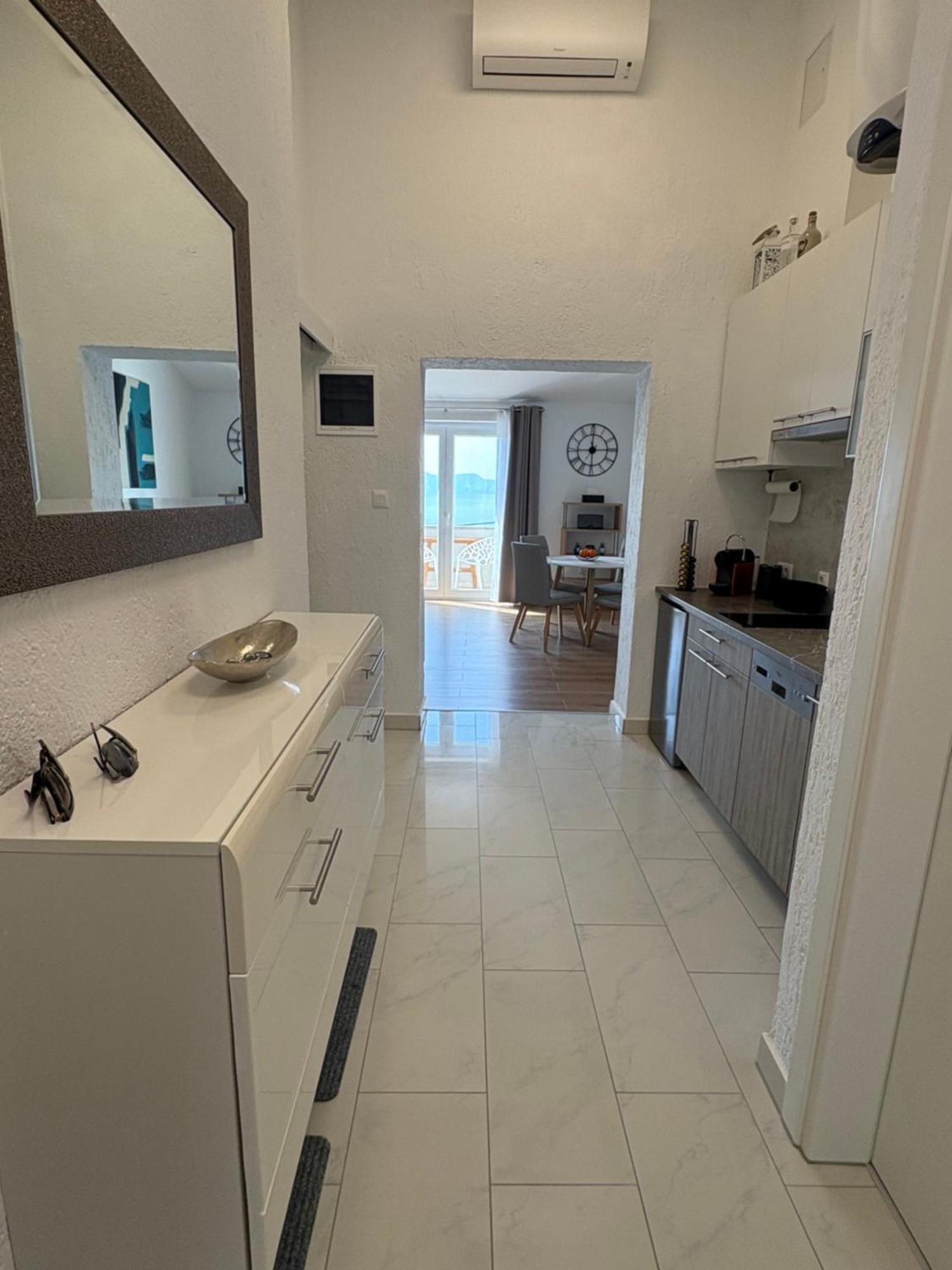 Apartment4You Сень Екстер'єр фото